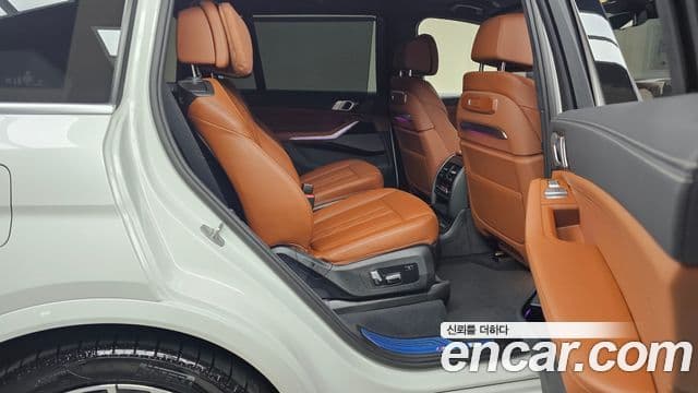 BMW X7 2024 — ფოტო 12/20