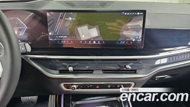 BMW X7 2024 — ფოტო 14/20