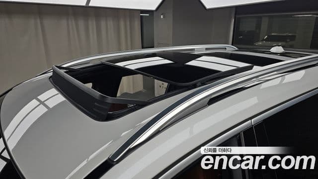 BMW X7 2024 — ფოტო 19/20