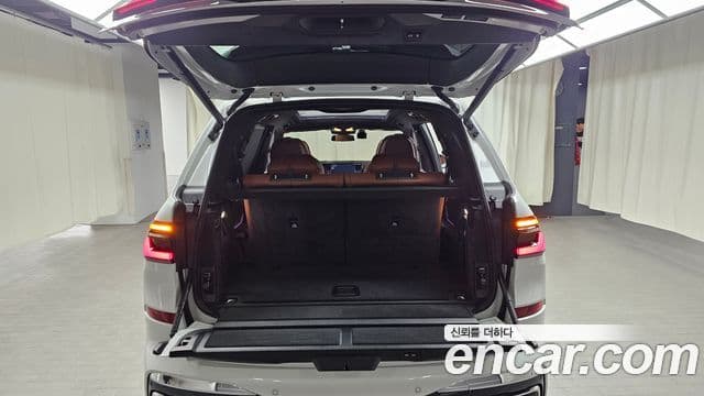 BMW X7 2024 — ფოტო 20/20