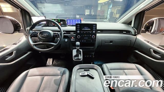 Hyundai Staria 2024 — Şəkil 7/20