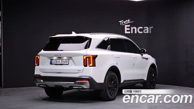 Kia Sorento 2024 — ფოტო 2/20