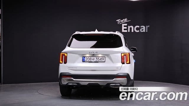 Kia Sorento 2024 — ფოტო 4/20