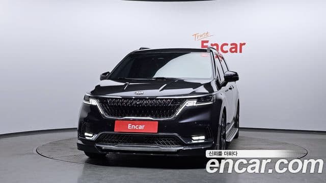 Kia Carnival 2021 — Фото 3/20