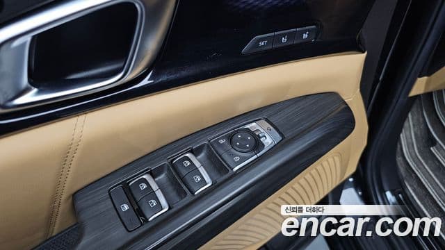 Kia Carnival 2021 — Фото 12/20