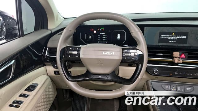 Kia Carnival 2024 — Şəkil 13/20