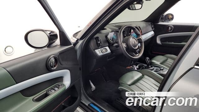 Mini Cooper S Countryman 2022 — ფოტო 10/20