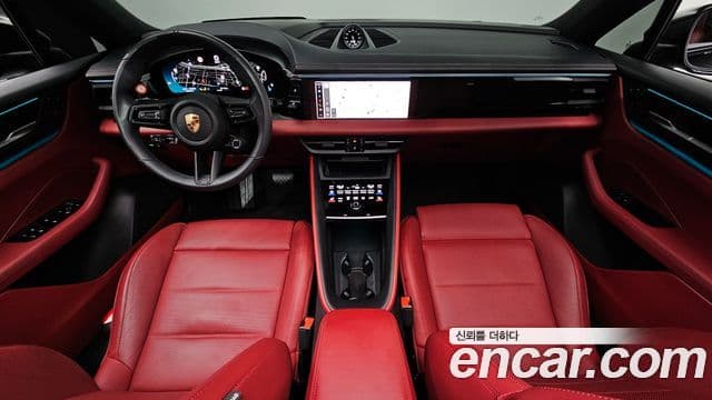 Porsche Macan EV 2025 — ფოტო 19/20