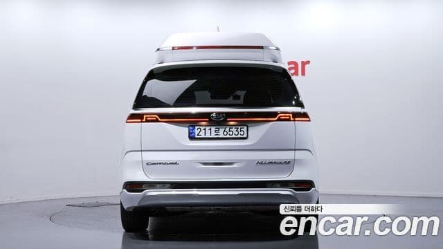 Kia Carnival 2021 — Фото 4/20