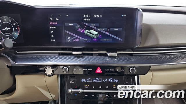 Kia Carnival 2021 — Фото 16/20