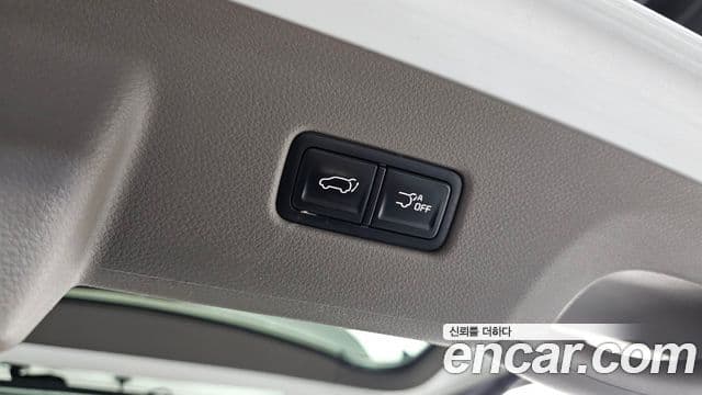 Kia Carnival 2021 — Фото 20/20