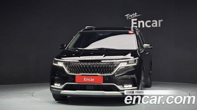 Kia Carnival 2022 — ფოტო 3/20
