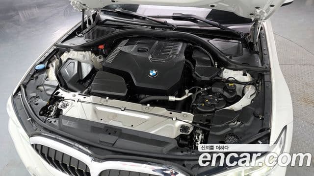 BMW 3 Series 2020 — Şəkil 6/20