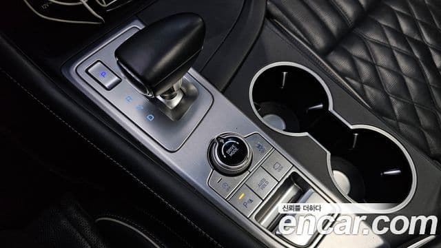 Genesis G70 2018 — Şəkil 9/20