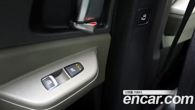 Kia Carnival 2024 — Şəkil 16/20