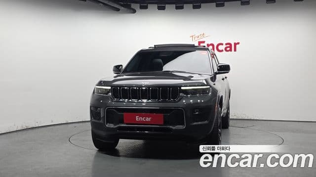 Jeep Grand Cherokee 2022 — Şəkil 3/20