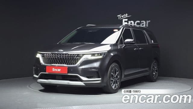 Kia Carnival 2020 — Фото 1/20