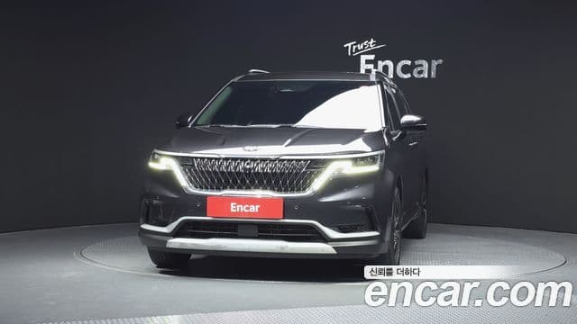 Kia Carnival 2020 — Фото 3/20