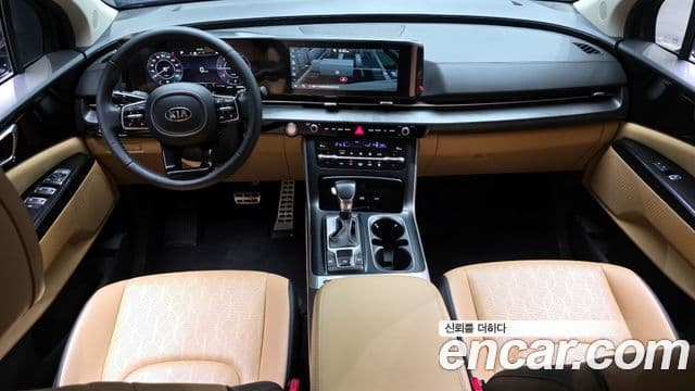 Kia Carnival 2020 — Фото 7/20