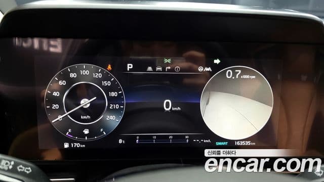 Kia Carnival 2020 — Фото 8/20