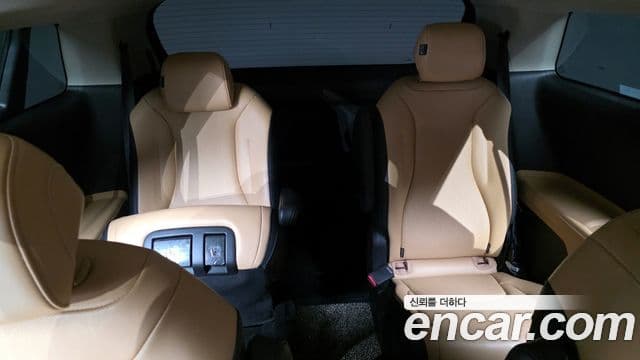 Kia Carnival 2020 — Фото 13/20