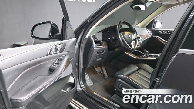 BMW X5 2021 — ფოტო 10/20