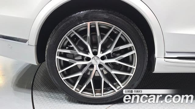 BMW X7 2021 — Şəkil 7/20