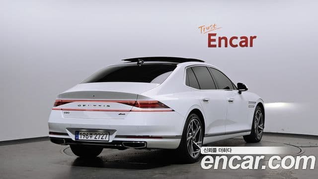 Genesis G90 2022 — ფოტო 2/20