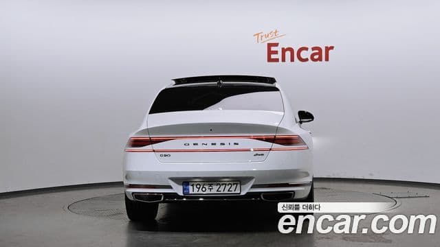 Genesis G90 2022 — ფოტო 4/20