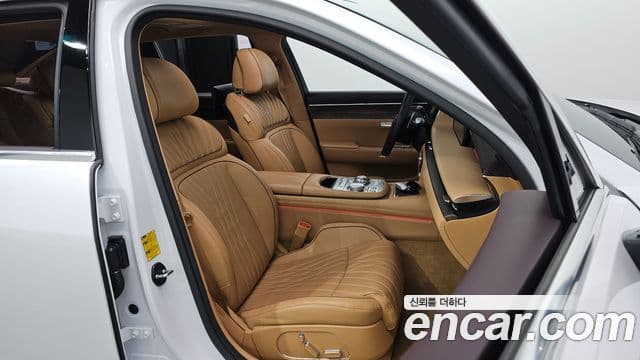 Genesis G90 2022 — ფოტო 10/20