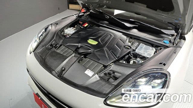 Porsche Cayenne 2022 — Şəkil 6/20