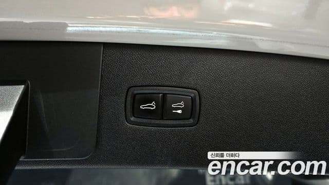 Porsche Cayenne 2022 — Şəkil 20/20