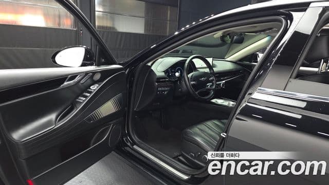 Genesis Electrified G80 2022 — Şəkil 10/20