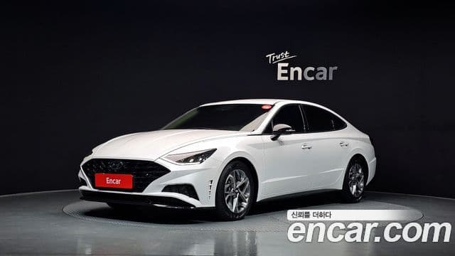 Hyundai Sonata Hybrid 2022 — Photo 6/20