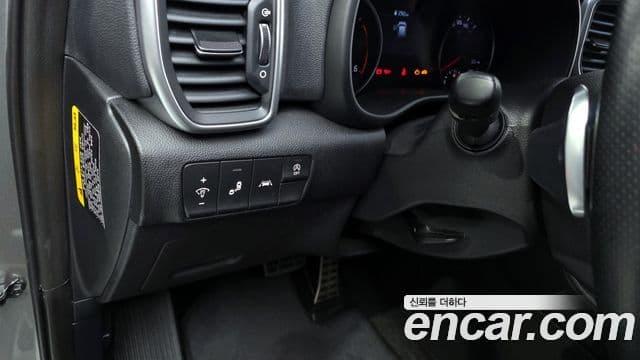Kia Sportage The Bold 2020 — Şəkil 17/20