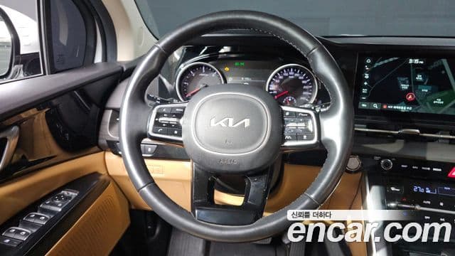 Kia Carnival 2022 — Şəkil 11/20