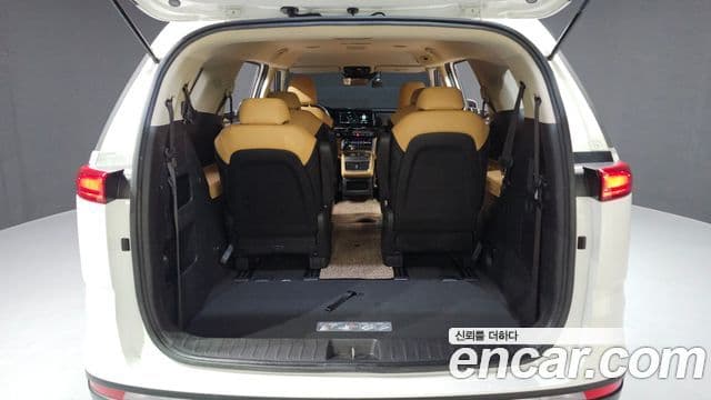 Kia Carnival 2022 — Şəkil 20/20