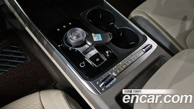 Kia Carnival 2025 — Şəkil 9/20