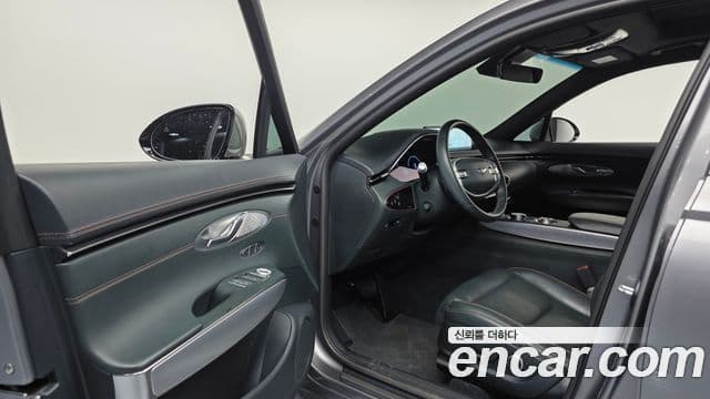Genesis GV70 2021 — Şəkil 10/20