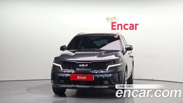 Kia Sorento 2023 — ფოტო 3/20
