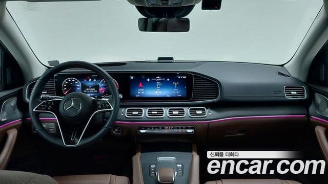 Mercedes-Benz GLE-Class 2025 — Фото 10/20