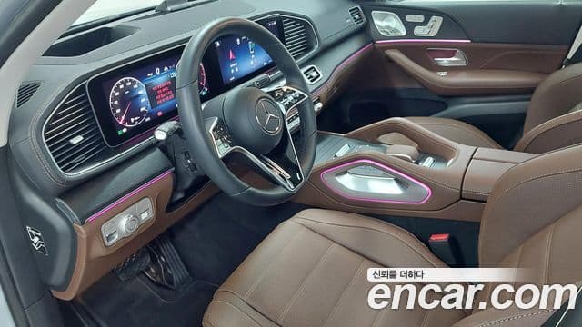 Mercedes-Benz GLE-Class 2025 — Фото 14/20