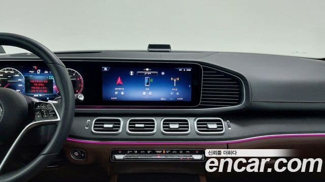 Mercedes-Benz GLE-Class 2025 — Фото 16/20