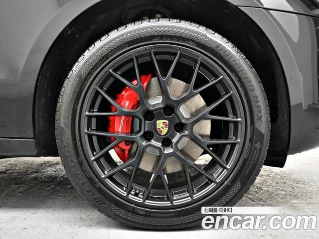 Porsche Macan 2018 — Şəkil 4/20