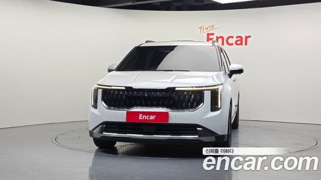 Kia Carnival 2024 — Şəkil 3/20
