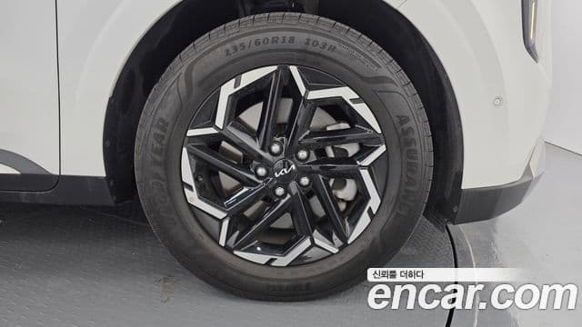 Kia Carnival 2024 — Şəkil 5/20