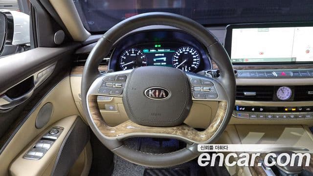 Kia The K9 2018 — Şəkil 13/20