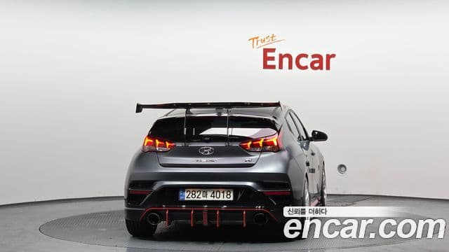 Hyundai Veloster 2022 — Şəkil 19/20