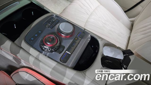 Genesis G90 2022 — ფოტო 9/20