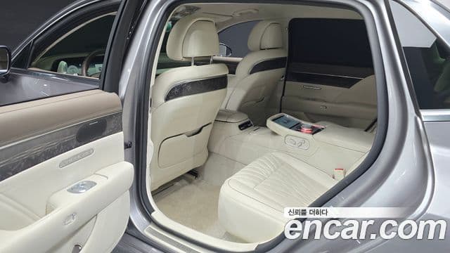 Genesis G90 2022 — ფოტო 12/20